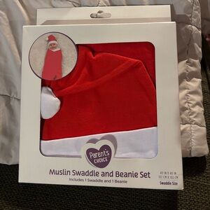 Christmas muslin swaddle outfit NIB